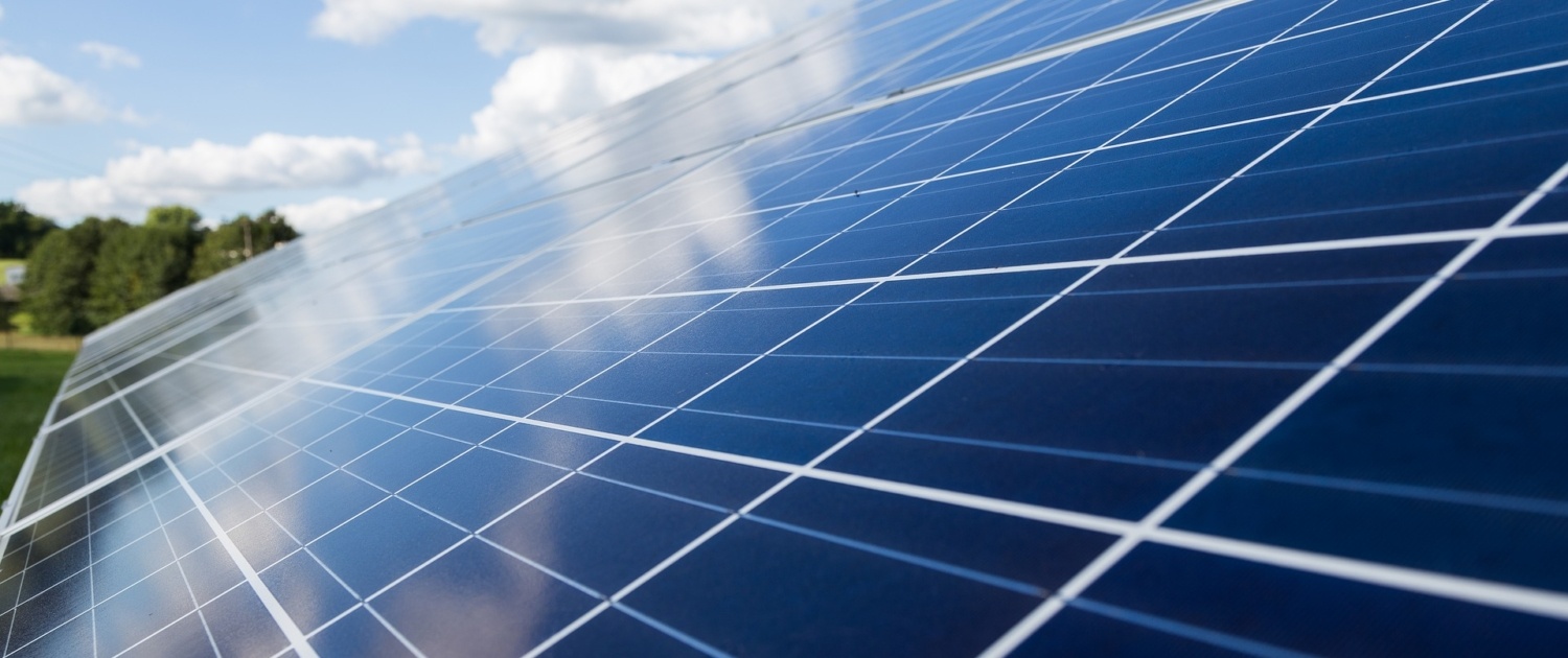 découvrez comment l'énergie solaire transforme notre façon de produire et de consommer de l'énergie. apprenez les avantages de cette source d'énergie renouvelable, son impact environnemental positif et les solutions innovantes pour un avenir durable.