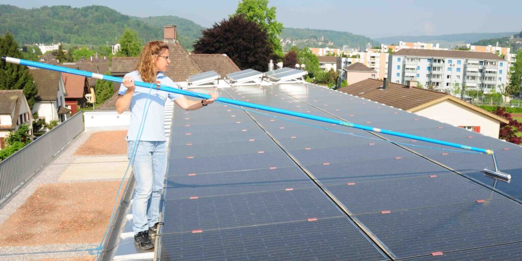 découvrez nos conseils pour l'entretien optimal de vos panneaux solaires. assurez leur performance et leur durabilité grâce à des astuces simples et efficaces. profitez pleinement de l'énergie solaire tout en préservant votre investissement.