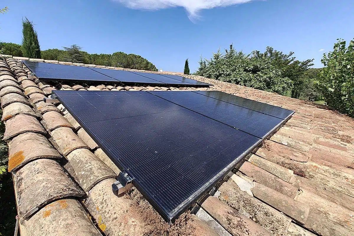 découvrez les erreurs courantes à éviter lors de l'installation de panneaux photovoltaïques pour garantir une efficacité optimale et maximiser votre investissement. informez-vous sur les meilleures pratiques et conseils d'experts.