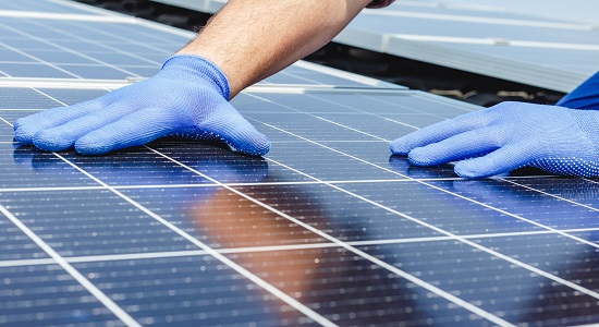 découvrez comment nos études de faisabilité photovoltaïque vous aident à évaluer la viabilité de vos projets solaires. bénéficiez d'une analyse approfondie pour optimiser votre investissement en énergie renouvelable.