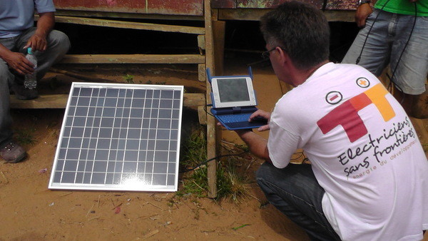 explorez notre forum dédié aux panneaux photovoltaïques, où passionnés et experts échangent conseils, astuces et expériences sur l'énergie solaire. rejoignez la communauté pour maximiser l'efficacité de vos installations photovoltaïques et restez à jour sur les dernières tendances du secteur.