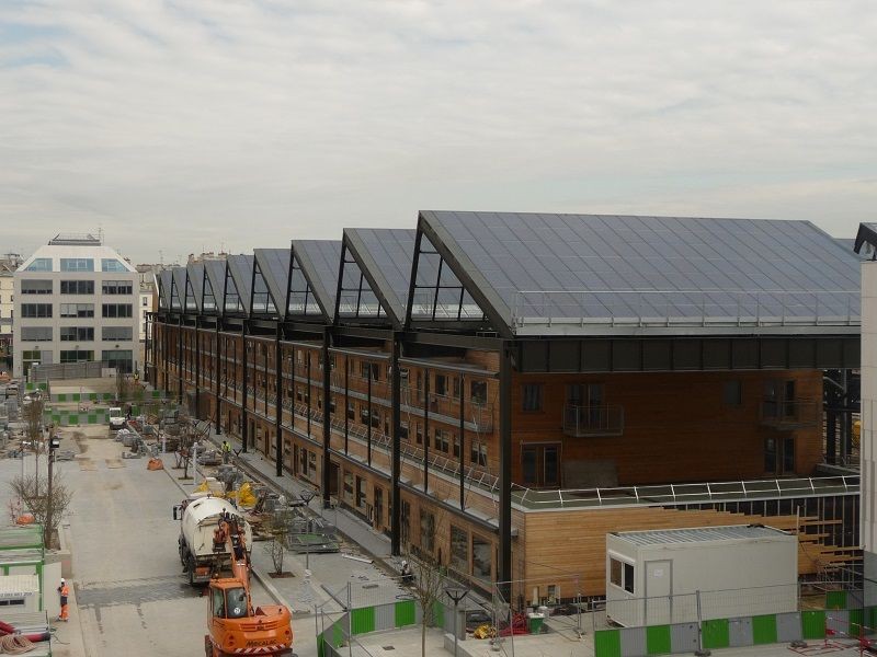 découvrez comment installer des panneaux solaires dans votre appartement à paris. maximisez votre espace et réduisez vos factures d'énergie tout en contribuant à la protection de l'environnement avec des solutions adaptées aux contraintes urbaines.