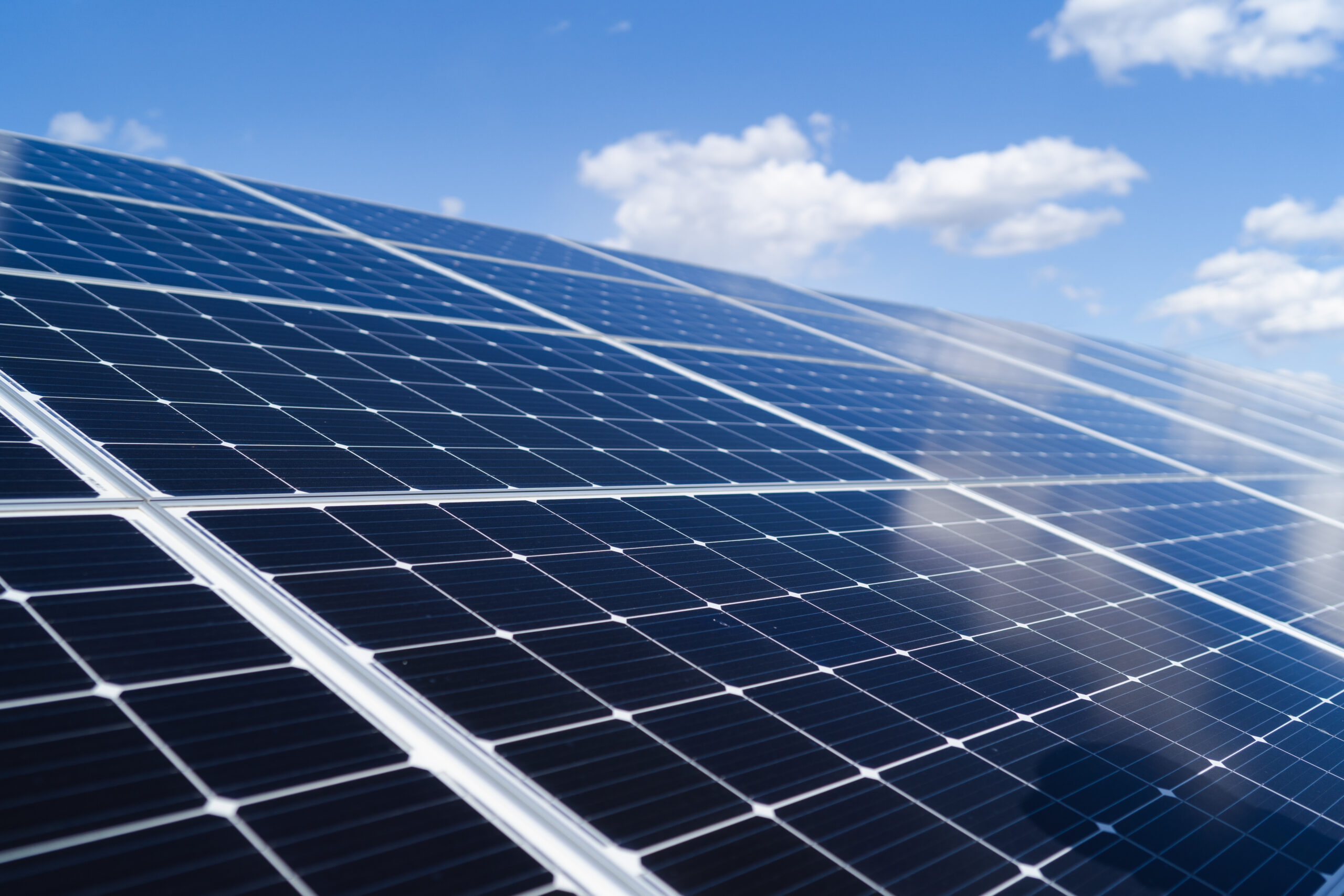 découvrez notre kit solaire économique, la solution idéale pour réduire vos factures d'énergie tout en préservant l'environnement. facile à installer et adapté à tous, ce kit vous permet de produire votre propre électricité verte à un prix avantageux.