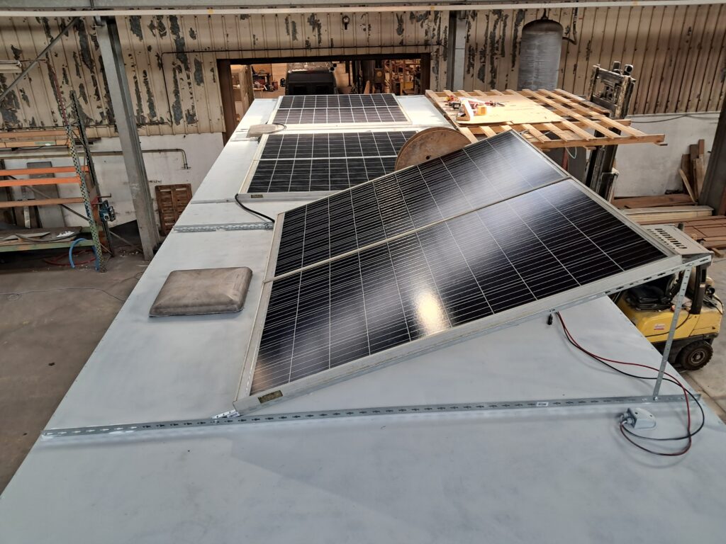 découvrez les limites de l'énergie solaire : avantages, inconvénients, et défis à surmonter pour une transition énergétique durable. explorez les aspects techniques, environnementaux et économiques qui façonnent l'avenir de cette source d'énergie renouvelable.