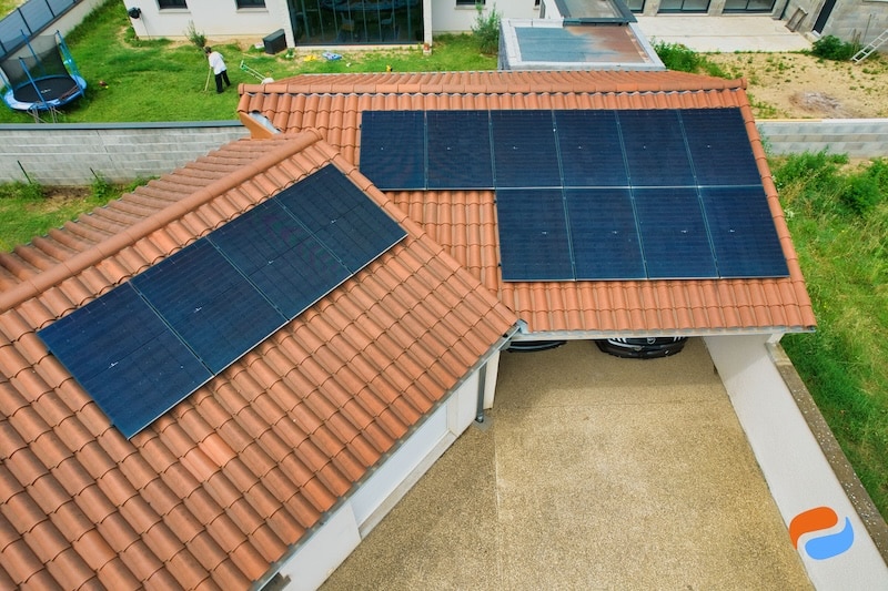 découvrez les nombreux avantages d'opter pour une maison équipée de panneaux solaires. réduction des factures d'énergie, impact environnemental positif et valorisation de votre bien immobilier sont au programme. informez-vous sur les bénéfices d'une installation solaire et faites le choix d'une maison plus écologique et économique.