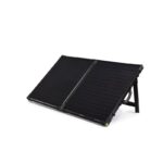 découvrez notre panneau solaire portable de 100w, idéal pour alimenter vos appareils en pleine nature. léger, compact et facile à transporter, il vous garantit une source d'énergie durable lors de vos aventures en extérieur. parfait pour le camping, les randonnées et les voyages, ce panneau est l'accessoire indispensable pour vivre hors réseau.