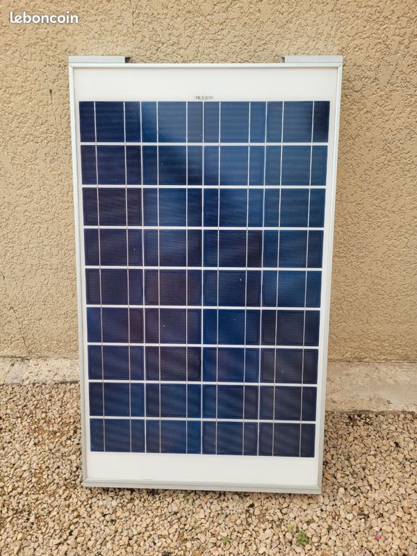 découvrez comment un panneau solaire pour camping-car transforme vos aventures en plein air. profitez d'une autonomie énergétique, rechargez vos appareils et explorez sans limites avec des solutions solaires adaptées à votre véhicule. parfait pour les passionnés de camping et de voyage, optez pour une énergie renouvelable qui respecte la nature.