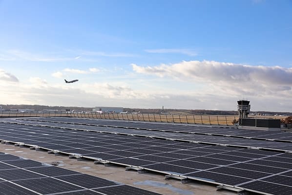 découvrez les avantages d'installer des panneaux solaires à paris. profitez d'une énergie renouvelable, réduisez vos factures d'électricité et contribuez à la protection de l'environnement. informez-vous sur les aides financières disponibles et faites le choix durable dès aujourd'hui !