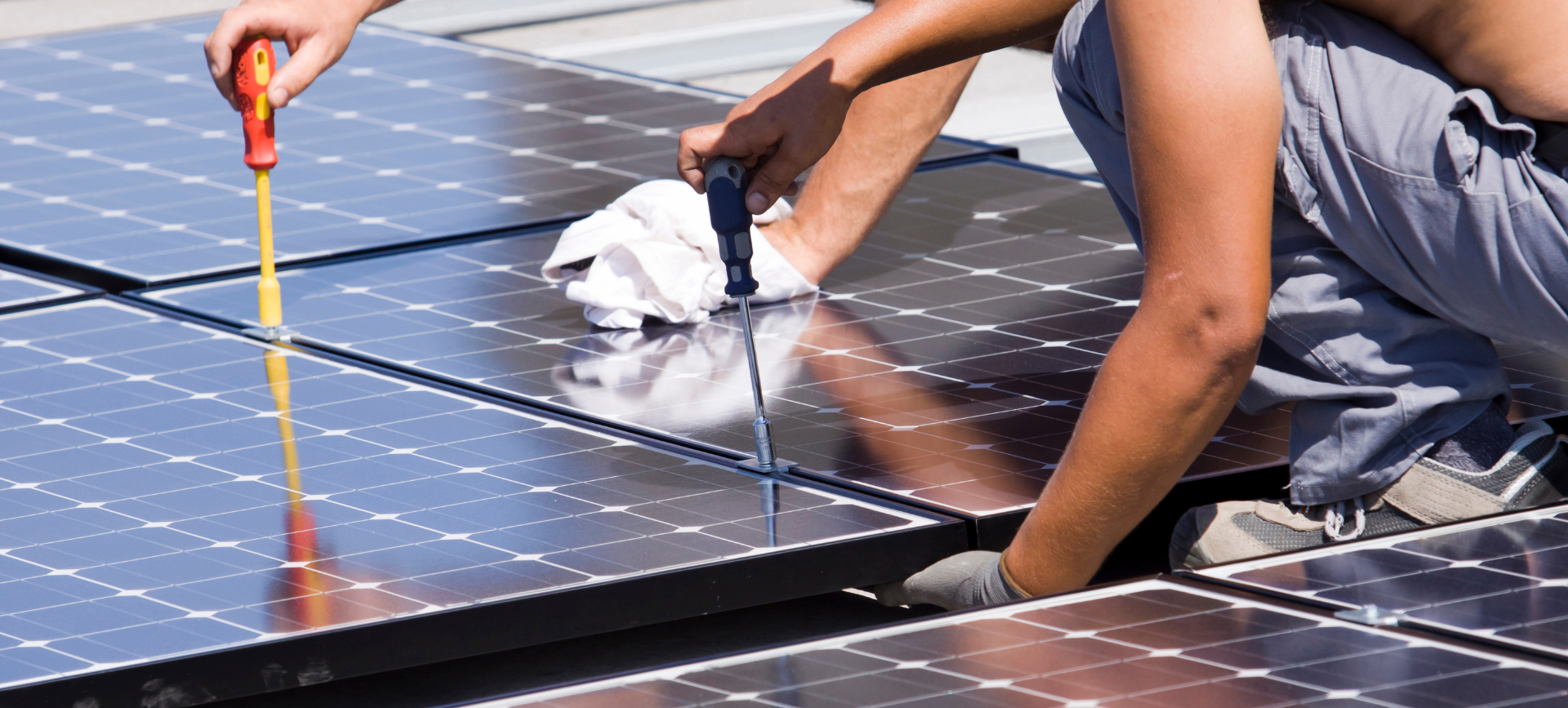 découvrez notre panneau solaire pratique, une solution idéale pour optimiser votre consommation d'énergie tout en respectant l'environnement. facile à installer et économique, il vous permet de réduire vos factures d'électricité tout en utilisant une énergie renouvelable. optez pour un avenir durable avec notre technologie solaire performante.