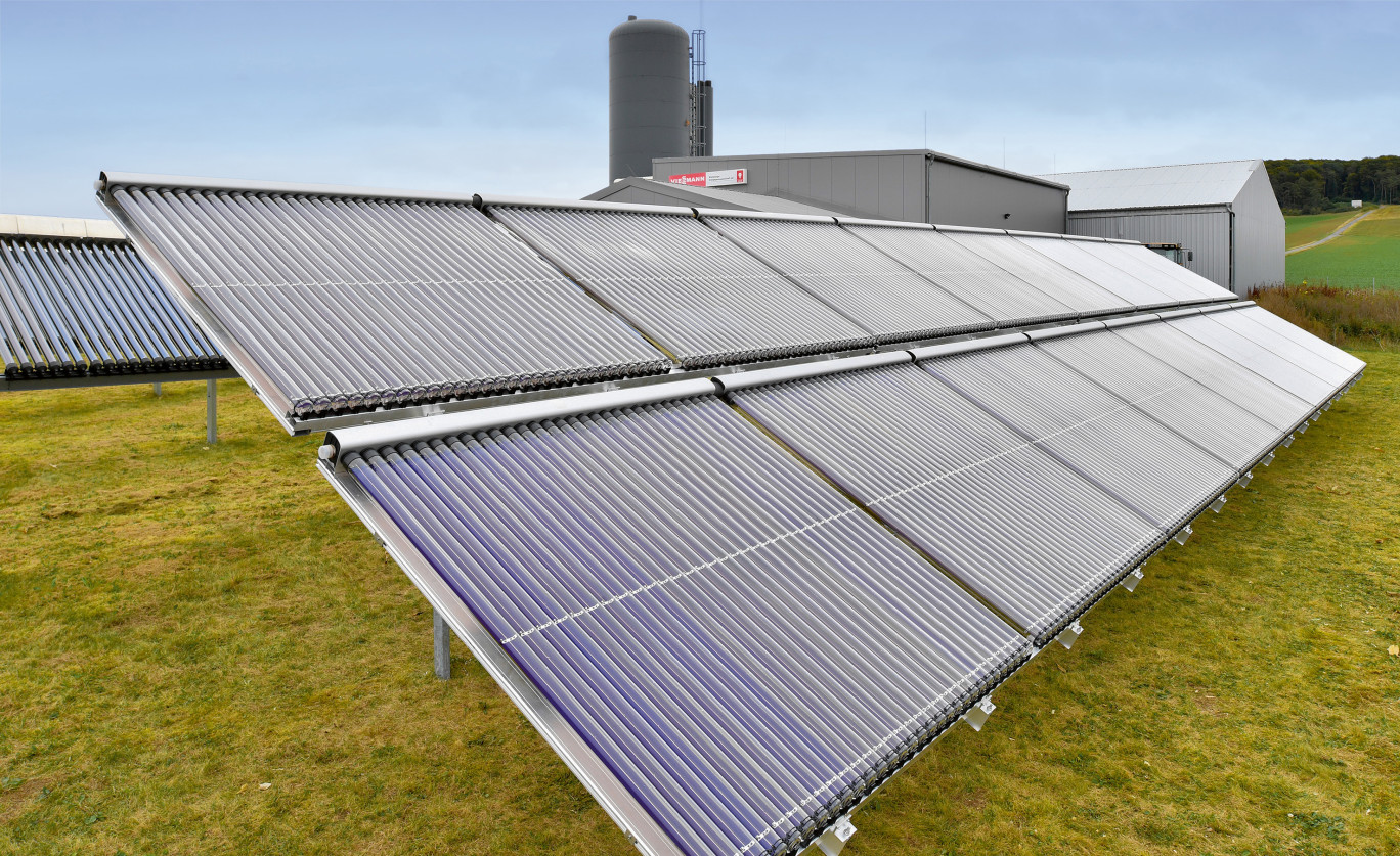 découvrez les avantages des panneaux solaires thermiques pour produire de l'eau chaude et réduire vos factures énergétiques. optimisez votre consommation d'énergie et contribuez à la protection de l'environnement grâce à des solutions durables et efficaces.