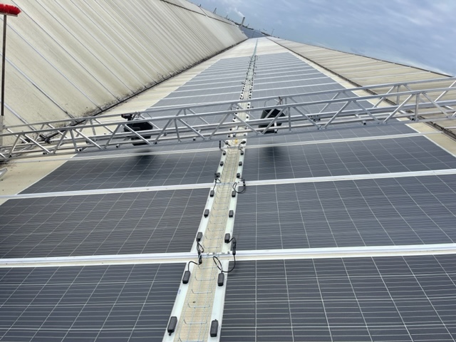 découvrez les panneaux photovoltaïques souples, une solution innovante et légère pour la production d'énergie solaire. idéaux pour les toits arrondis, les camping-cars et les installations temporaires, ces panneaux flexibles assurent une efficacité optimale tout en s'adaptant à toutes les surfaces. optez pour une énergie durable et économique, tout en préservant l'esthétique de vos projets!