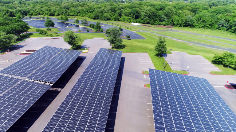 découvrez les tendances et innovations des panneaux solaires en 2025. optimisez votre production d'énergie renouvelable et réduisez vos factures d'électricité grâce aux dernières technologies et solutions durables.