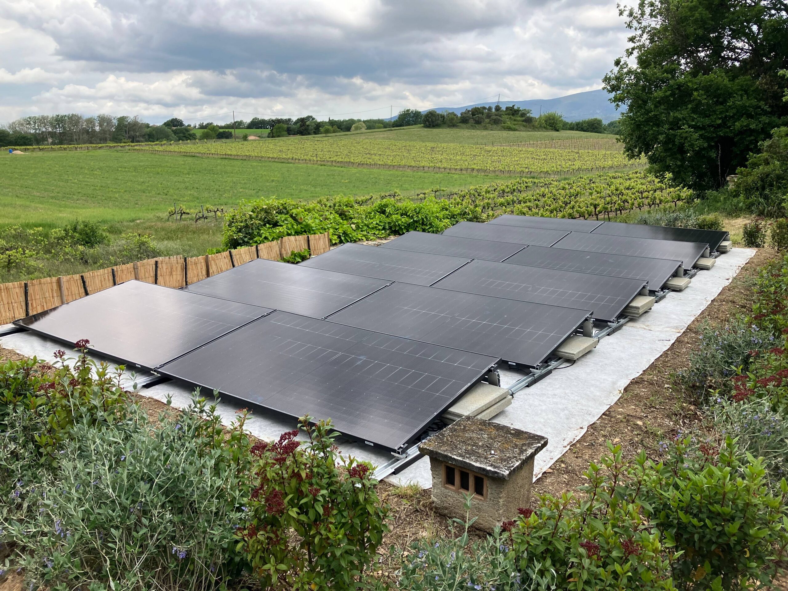 découvrez les tendances et innovations des panneaux solaires en 2025. optimisez votre production d'énergie renouvelable et réduisez vos factures grâce aux technologies de pointe en matière d'énergie solaire. informez-vous sur les meilleures options pour un avenir durable.