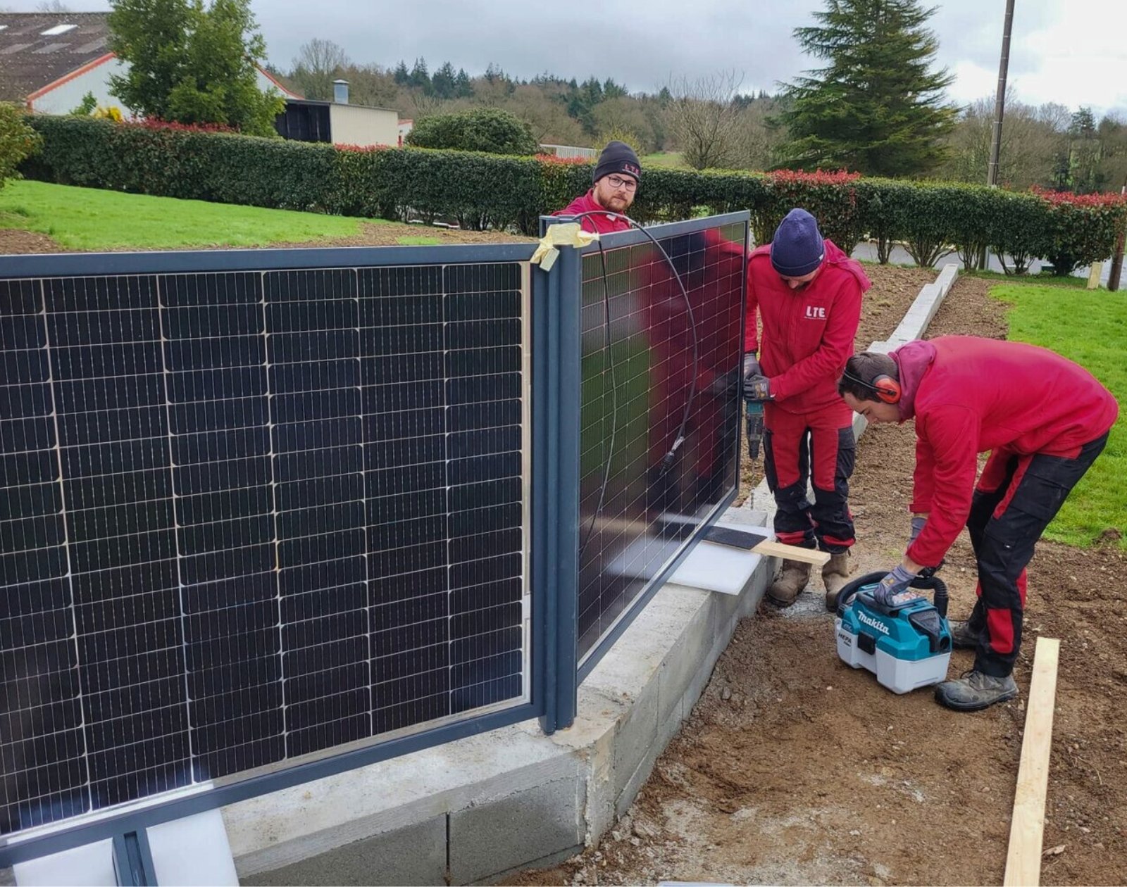 découvrez les avantages des panneaux solaires pour votre habitation. économisez sur vos factures d'énergie tout en préservant l'environnement grâce à une solution durable et performante.