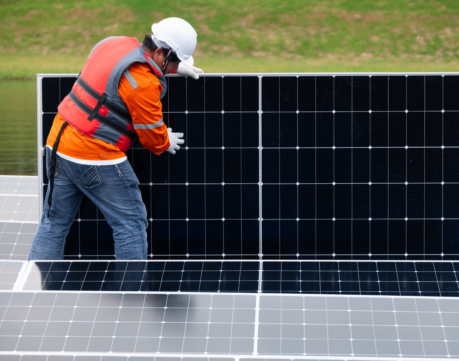 découvrez les avantages des panneaux solaires pour votre maison ou entreprise. une solution écologique et économique pour produire votre propre énergie renouvelable, réduire vos factures d'électricité et contribuer à la préservation de l'environnement.