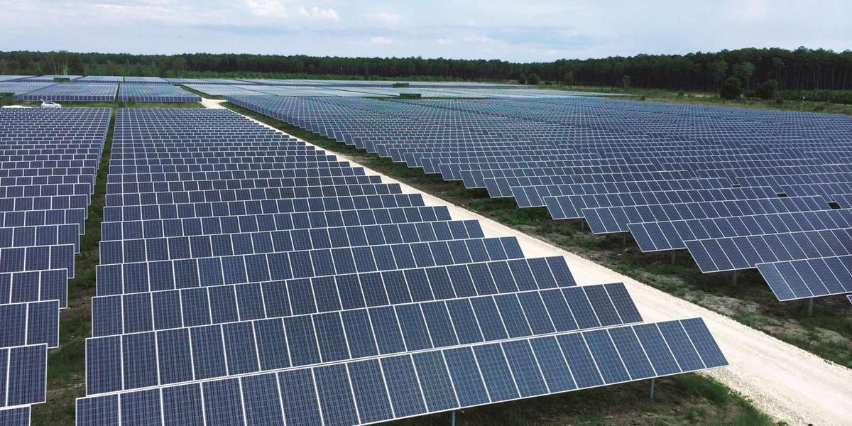découvrez les avantages des panneaux solaires en gironde ! profitez d'une énergie renouvelable et réduisez vos factures d'électricité tout en préservant l'environnement. informez-vous sur les installations, aides financières et bienfaits écologiques dans cette belle région.
