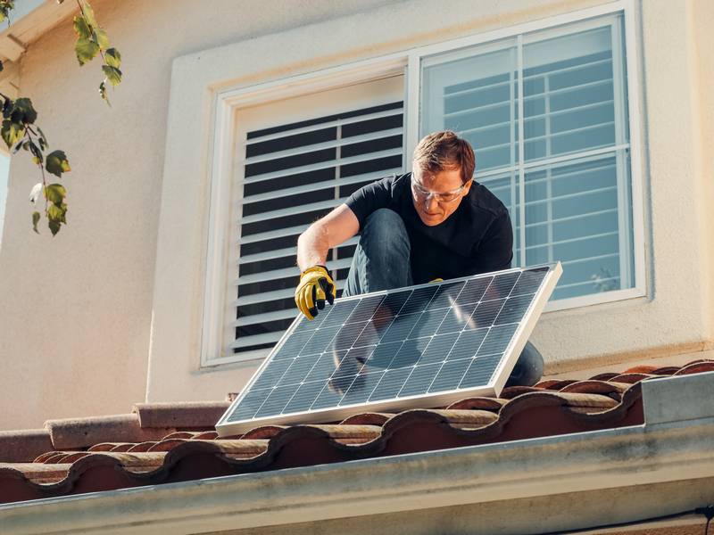 découvrez les avantages des panneaux solaires pratiques pour optimiser votre consommation énergétique. énergie renouvelable, économies d'argent et respect de l'environnement : explorez comment ces solutions écologiques peuvent transformer votre quotidien.