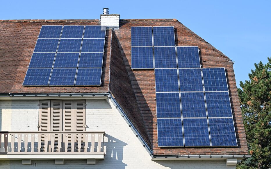 découvrez comment les panneaux solaires rentables peuvent transformer votre consommation d'énergie. optimisez vos économies tout en contribuant à un avenir durable grâce à des solutions photovoltaïques efficaces et accessibles.