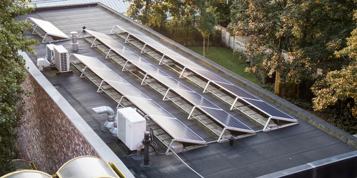 découvrez comment optimiser votre espace extérieur avec des panneaux solaires pour terrasse. profitez d'une énergie renouvelable, réduisez vos factures d'électricité et valorisez votre habitat grâce à des solutions esthétiques et performantes.