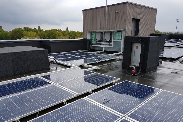 découvrez comment installer des panneaux solaires sur votre terrasse pour profiter d'une énergie renouvelable et réduire vos factures d'électricité. un guide complet sur les avantages, les types de panneaux et les conseils d'installation.