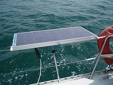 découvrez comment les panneaux solaires pour voiliers révolutionnent la navigation en offrant une énergie verte et autonome. optimisez votre expérience en mer tout en respectant l'environnement grâce à ces solutions innovantes.