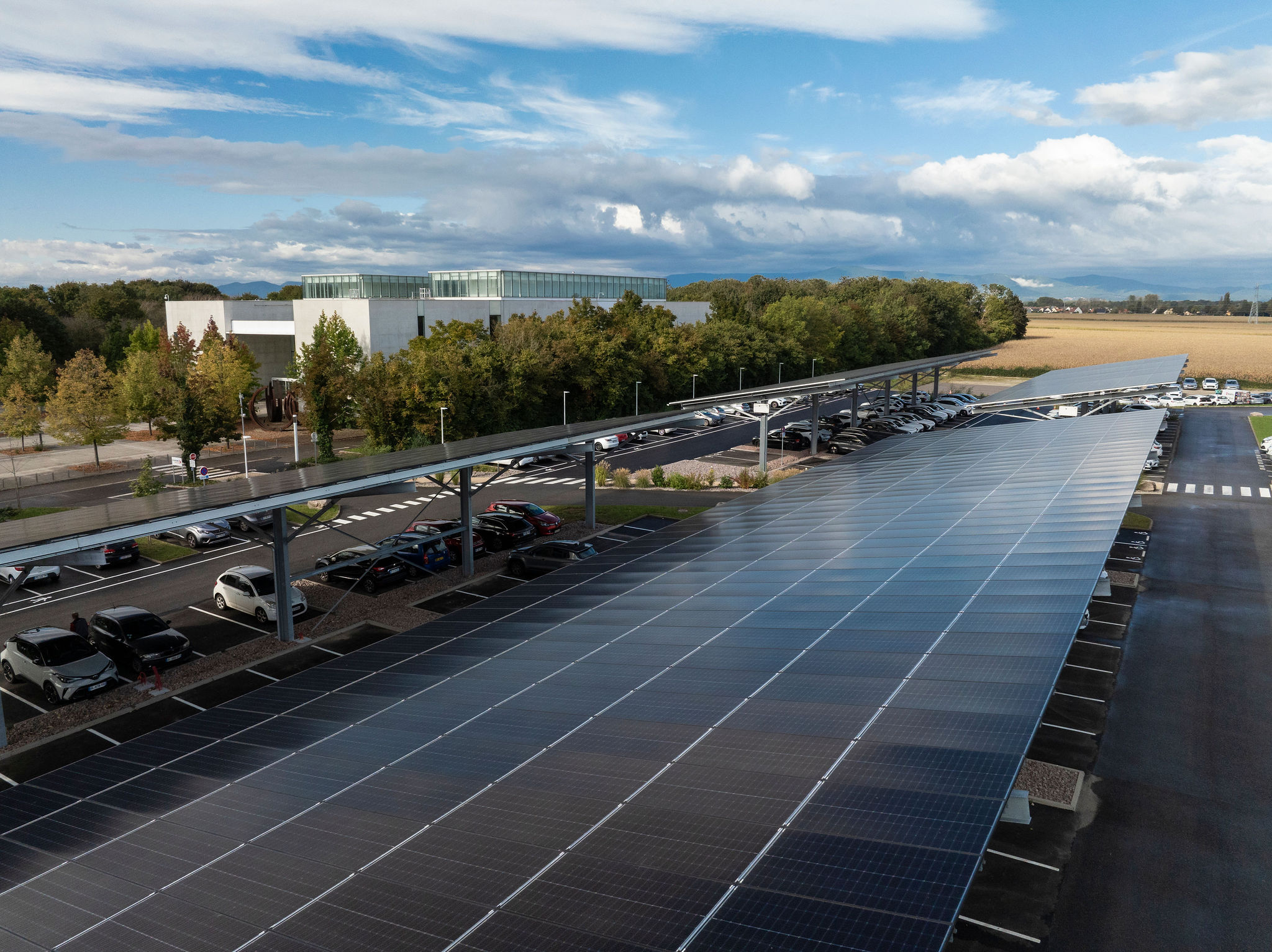 découvrez les avantages du photovoltaïque durable pour une énergie propre et renouvelable. optez pour des solutions solaires innovantes qui respectent l'environnement tout en réduisant vos factures d'électricité. engagez-vous dans une transition énergétique responsable et performante.