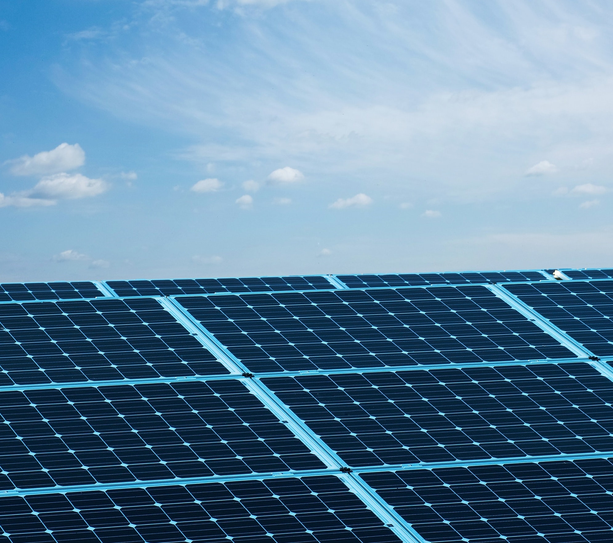 découvrez comment les panneaux photovoltaïques jouent un rôle clé dans la transition énergétique, en offrant des solutions durables et écologiques pour produire de l'électricité. explorez les avantages de l'énergie solaire pour un avenir plus vert.