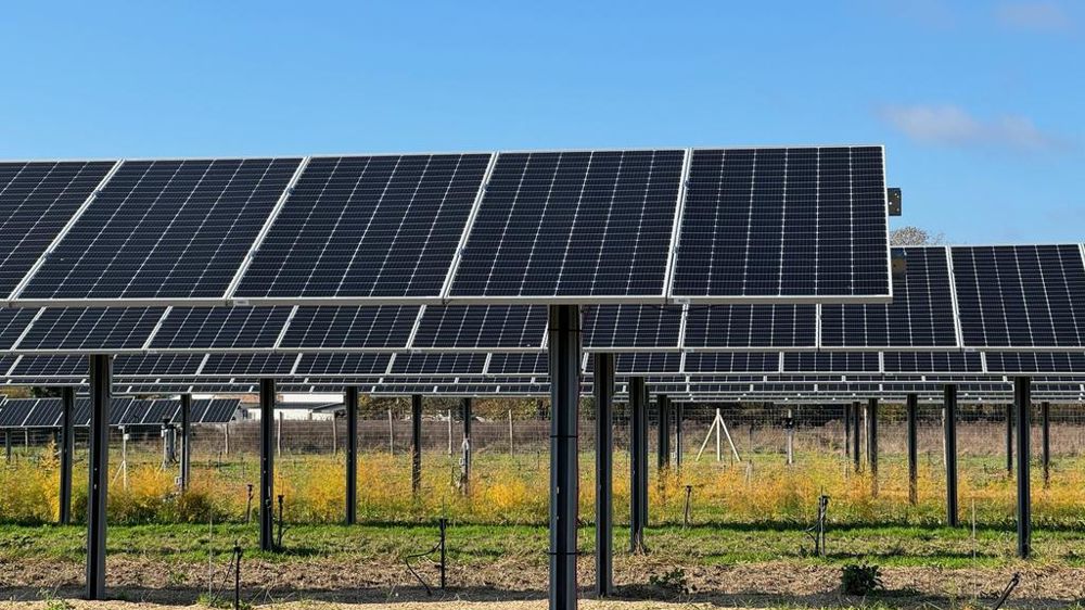 découvrez les avantages des systèmes photovoltaïques pour les zones rurales. optimisez votre consommation d'énergie tout en préservant l'environnement grâce à des solutions solaires adaptées aux besoins des communautés rurales. informez-vous sur les projets innovants et concrétisez votre transition énergétique dès aujourd'hui.