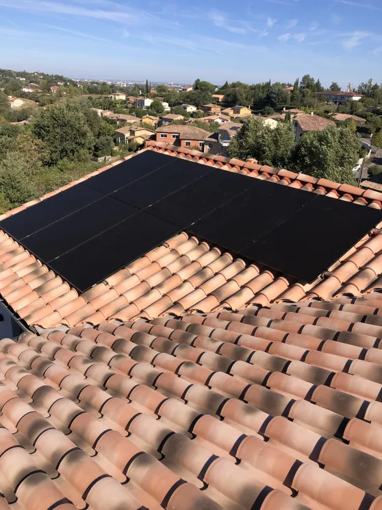 découvrez comment poser des panneaux solaires soi-même avec notre guide complet. apprenez les étapes, les conseils pratiques et les essentiels pour installer efficacement votre système photovoltaïque et profiter d'une énergie durable tout en réduisant vos factures d'électricité.