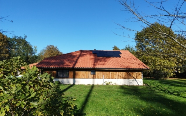 découvrez notre service après-vente (sav) dédié aux panneaux photovoltaïques. nous offrons une assistance technique et des solutions pour garantir le bon fonctionnement de votre installation solaire, assurer sa pérennité et optimiser sa performance. contactez-nous pour un suivi personnalisé et des conseils d'experts.
