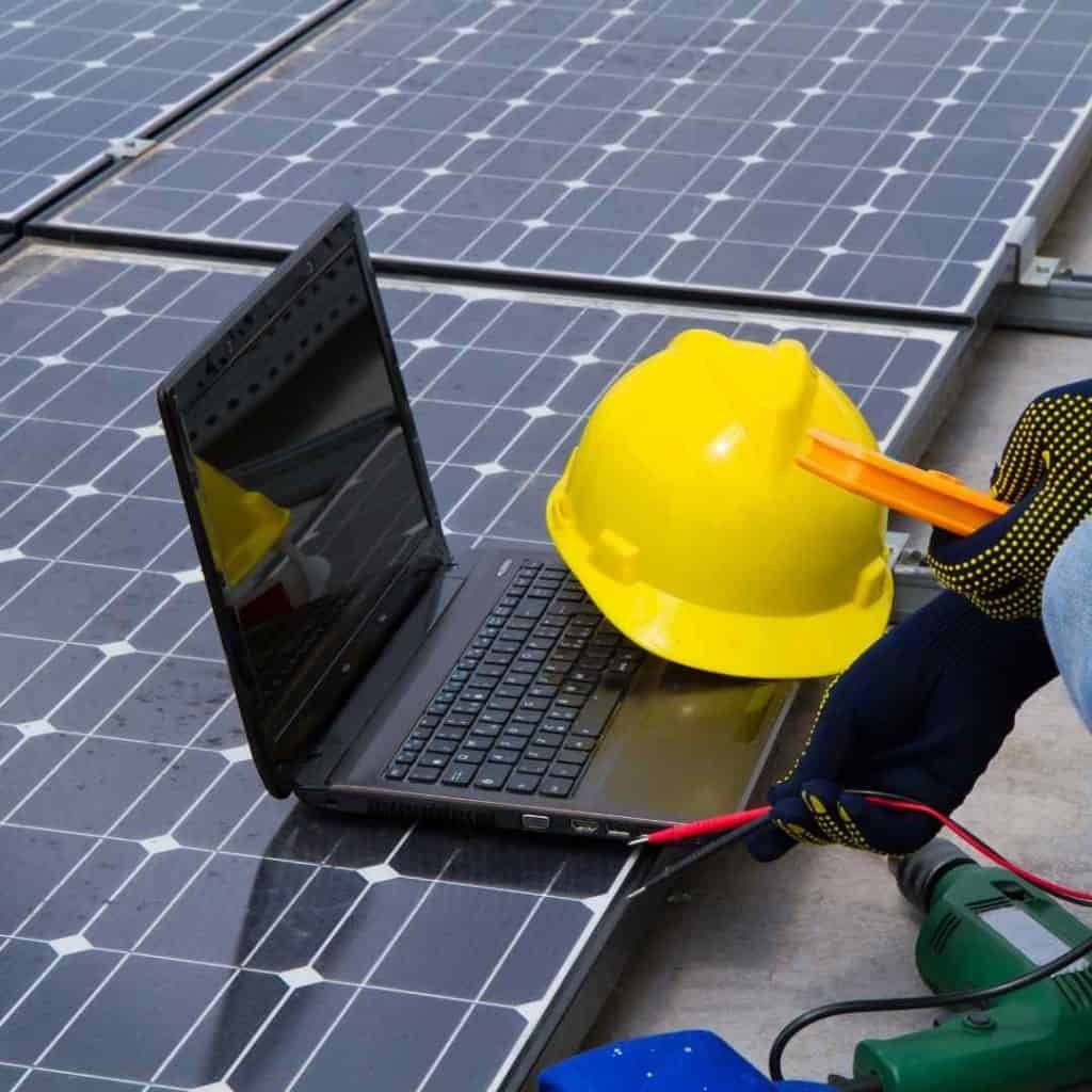 découvrez comment simuler l'installation de panneaux solaires pour optimiser votre consommation d'énergie et réduire vos factures. évaluez les économies possibles et l'impact écologique de votre projet grâce à notre outil de simulation.