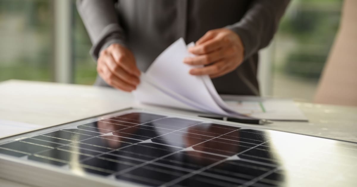 découvrez tout ce que vous devez savoir sur la taxe foncière photovoltaïque : modalités, exonérations et impacts fiscaux pour les propriétaires de panneaux solaires. optimisez votre investissement tout en respectant la législation en vigueur.
