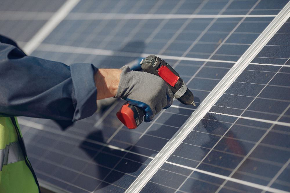 découvrez tout ce qu'il faut savoir sur la tva applicable aux installations photovoltaïques en 2025. renseignez-vous sur les taux, les exonérations et les démarches nécessaires pour optimiser votre projet d'énergie solaire.