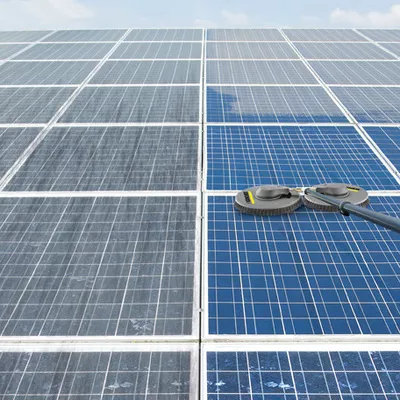 découvrez les meilleures pratiques pour l'entretien des panneaux solaires afin d'optimiser leur performance et prolonger leur durée de vie efficacement.