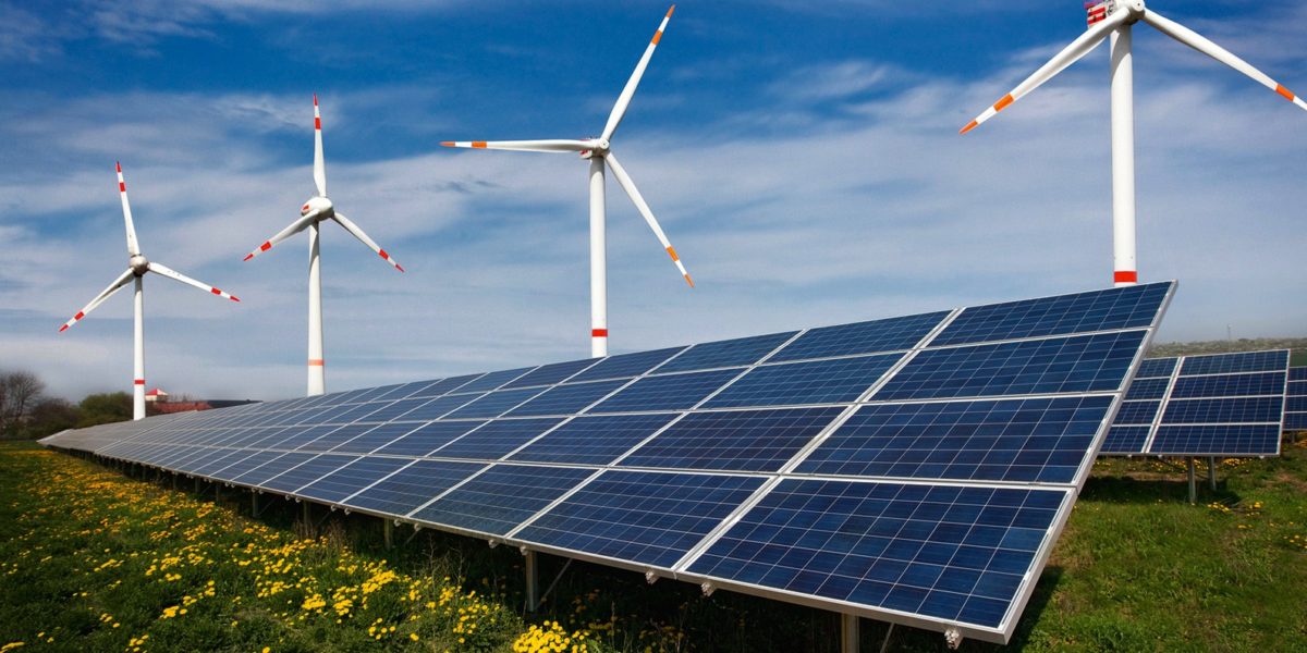 découvrez l'expansion mondiale des énergies renouvelables solaires, les innovations technologiques et les impacts positifs sur l'environnement pour un avenir durable.