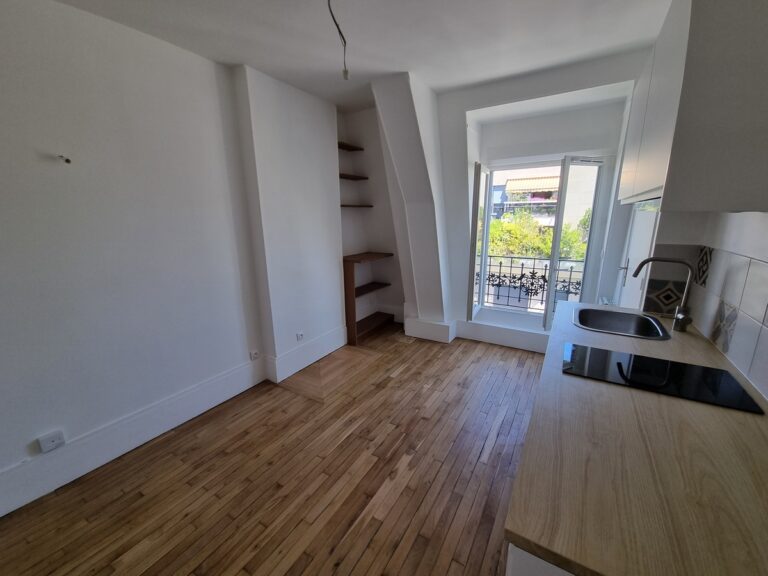 spécialiste en rénovation à paris 13, nous proposons des services de qualité pour tous vos projets de rénovation intérieure et extérieure.